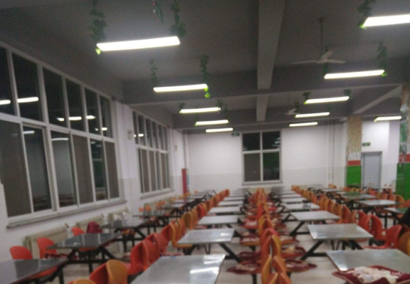 四川省衛生學(xué)校食堂情況