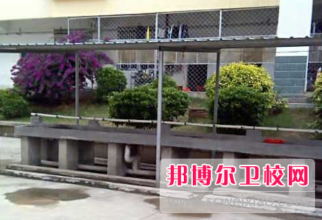 莆田衛生學(xué)校網(wǎng)站網(wǎng)址