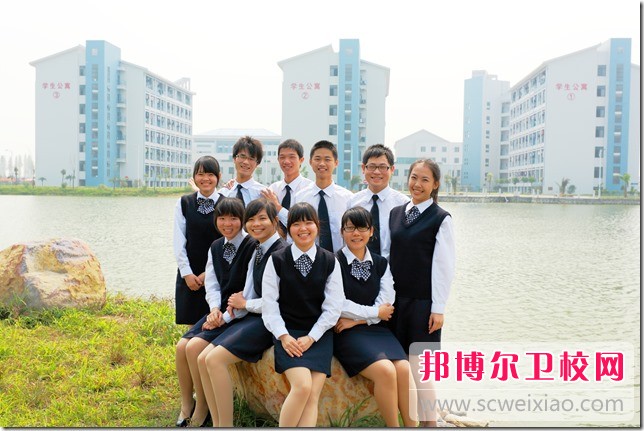 肇慶醫學(xué)高等專(zhuān)科學(xué)校2019年報名條件、招生對象