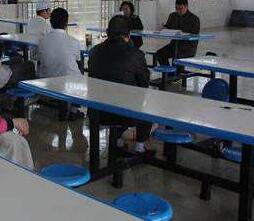 蘇州衛生學(xué)校食堂情況
