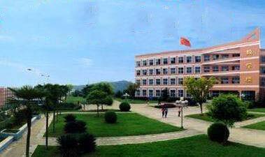 四川省南充衛生學(xué)校綿陽(yáng)校區2019年有哪些專(zhuān)業(yè)