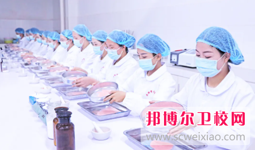昆明衛生學(xué)校3
