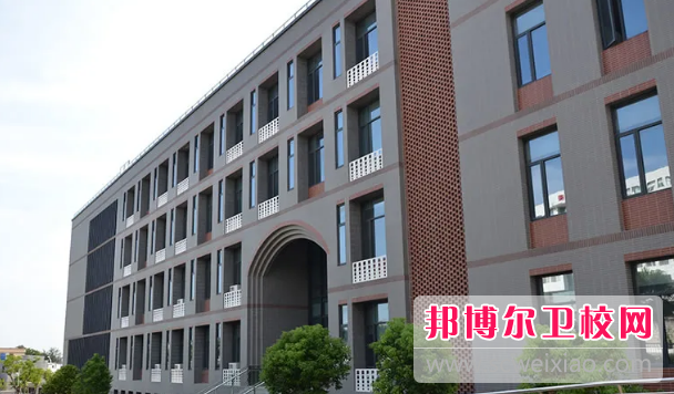 黔東南2022年衛校好點(diǎn)的大專(zhuān)學(xué)校