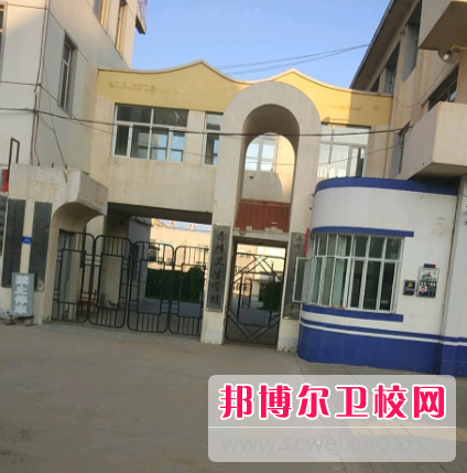 赤峰衛生學(xué)校2022年招生辦聯(lián)系電話(huà)