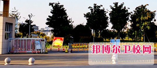 淮北衛生學(xué)校2022年學(xué)費、收費多少