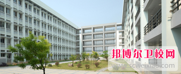 安慶醫藥高等專(zhuān)科學(xué)校2022年學(xué)費、收費多少