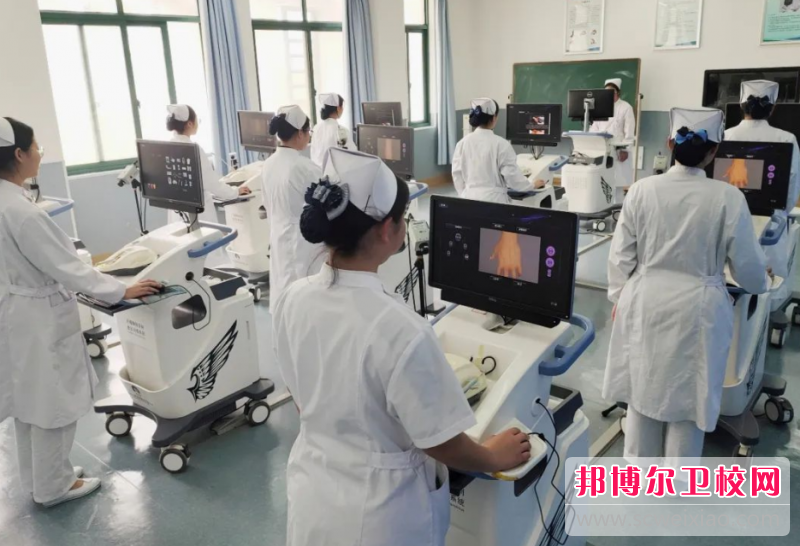 浙江2023年男生在衛校學(xué)什么好