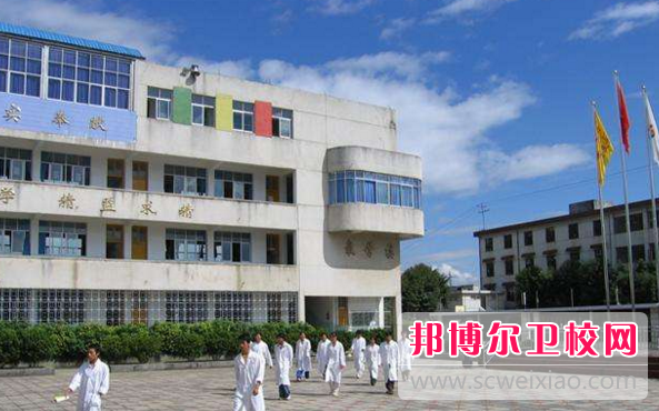 2023年云南臨滄衛生學(xué)?？祻图夹g(shù)專(zhuān)業(yè)介紹