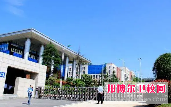 2023年黔南民族衛生學(xué)校護理專(zhuān)業(yè)介紹