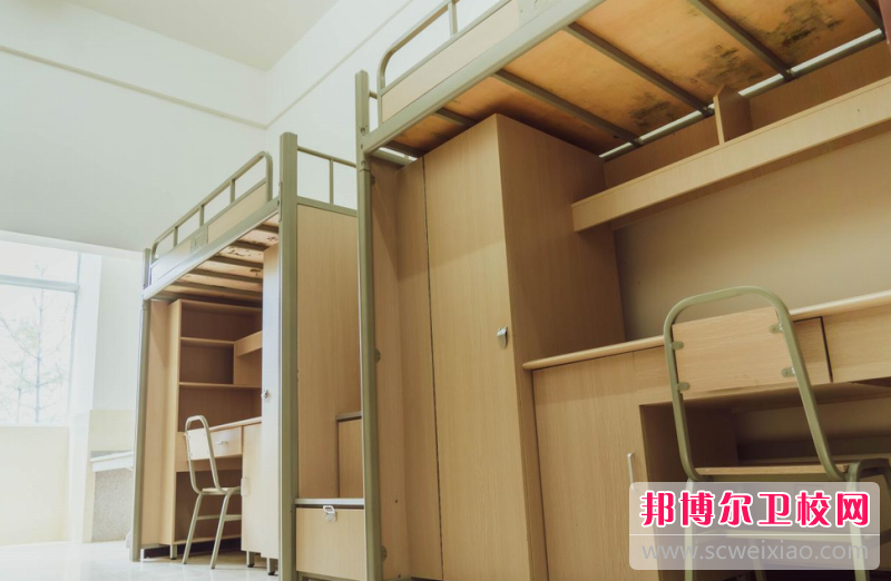 瀘州醫療器械職業(yè)學(xué)院中職部2023年宿舍條件