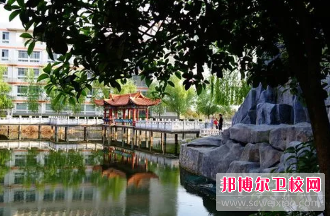 2023南陽(yáng)中醫藥學(xué)校招生簡(jiǎn)章