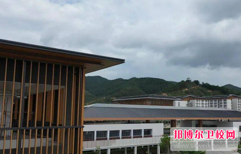 廣東云浮中醫藥職業(yè)學(xué)院怎么樣、好不好(2023參考)