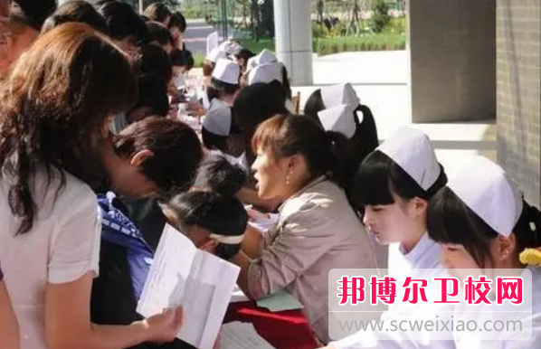 遼寧阜新市衛生學(xué)校的護理專(zhuān)業(yè)招生如何(2023參考)