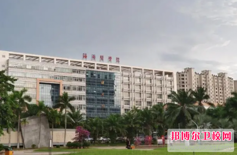2023?？谂R床醫學(xué)學(xué)校有哪些 ?？谂R床醫學(xué)學(xué)校名單一覽表
