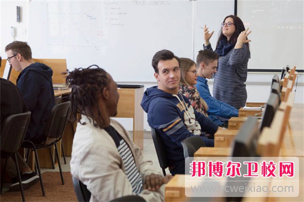 江西中醫藥高等專(zhuān)科學(xué)校針灸推拿專(zhuān)業(yè)介紹