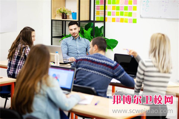 山西省晉中市衛生學(xué)?？祻椭委煂?zhuān)業(yè)介紹