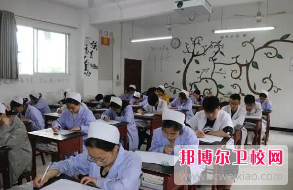 2023年重慶讀護理學(xué)校需要什么條件