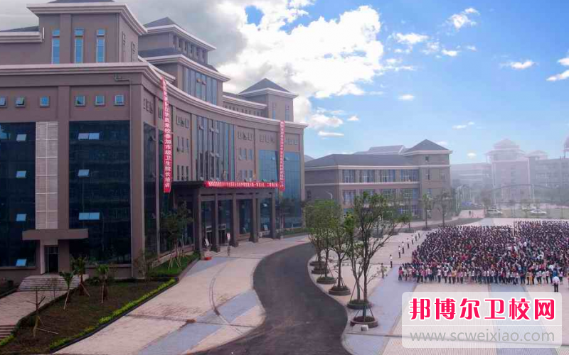 2023年重慶有幾個(gè)護理學(xué)校