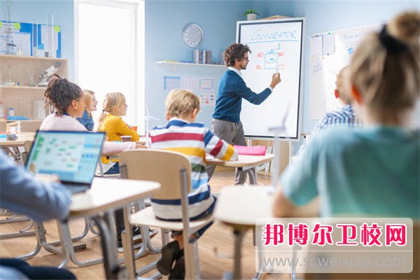 武漢大學(xué)醫學(xué)職業(yè)技術(shù)學(xué)院口腔醫學(xué)專(zhuān)業(yè)介紹