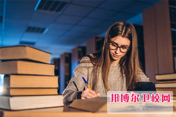 遼寧中醫藥大學(xué)杏林學(xué)院護理專(zhuān)業(yè)介紹