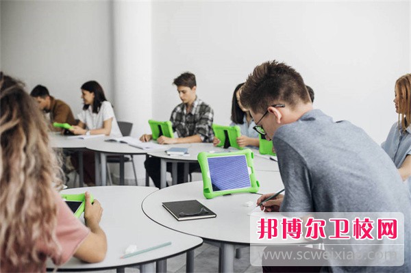 云南省普洱衛生學(xué)校藥劑專(zhuān)業(yè)專(zhuān)業(yè)介紹
