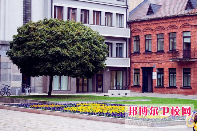 福建省龍巖衛生學(xué)校藥劑專(zhuān)業(yè)專(zhuān)業(yè)介紹