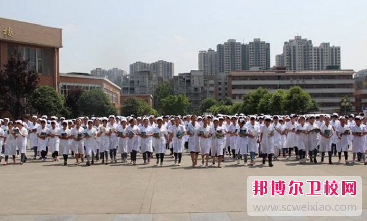 四川2023年女生讀護理學(xué)校