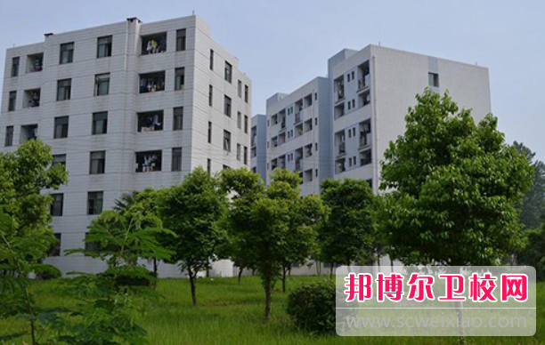 四川2023年女生學(xué)什么護理學(xué)校好