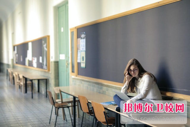 齊齊哈爾市衛生學(xué)?？祻图夹g(shù)專(zhuān)業(yè)介紹
