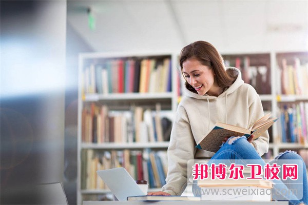 2023廣西排名前三的公辦臨床醫學(xué)學(xué)校名單