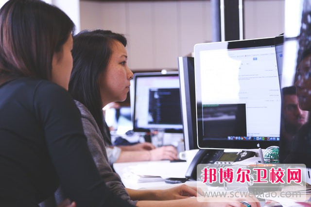 2023成都排名前三的公辦護理專(zhuān)業(yè)學(xué)校名單