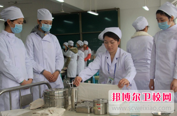 貴州2023年什么叫護理學(xué)校