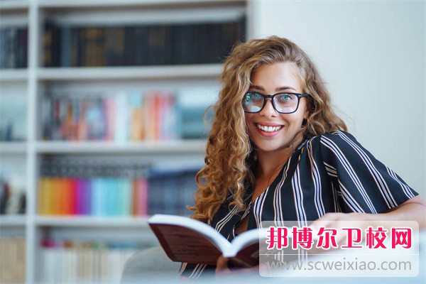 海南農墾衛生學(xué)校介紹、地址