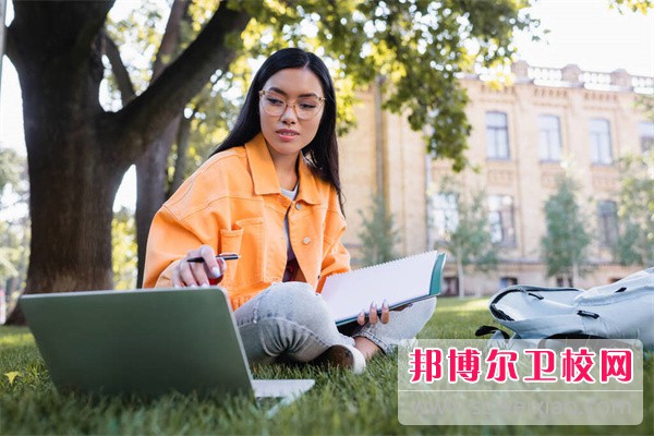 石河子中專(zhuān)衛校比較好的學(xué)校排名一覽表