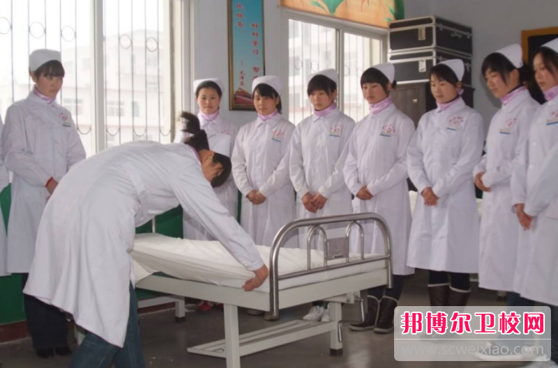 云南2023年讀護理學(xué)校需要什么條件