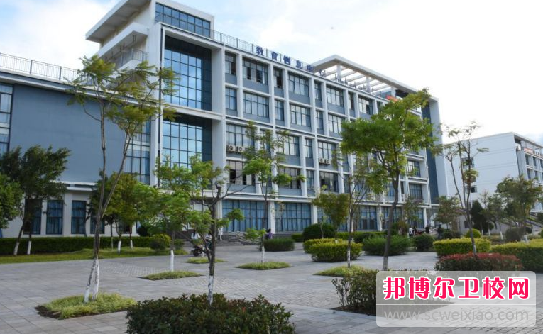 云南2023年女子護理學(xué)校