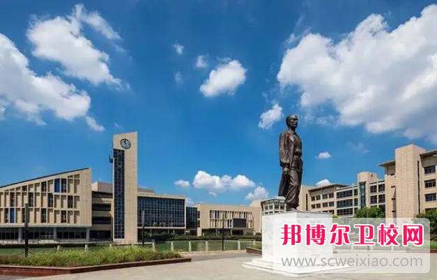 江蘇初中生報什么護理學(xué)校好