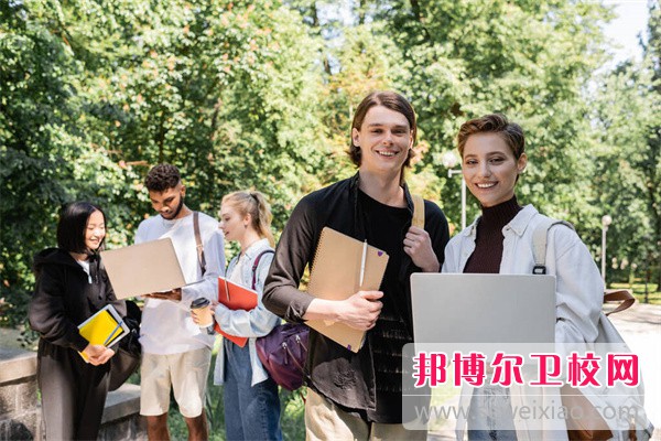 2023新疆排名前二的公辦護理專(zhuān)業(yè)學(xué)校名單