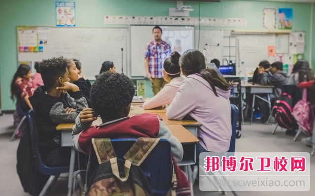 2023阜陽(yáng)排名前二的公辦護理專(zhuān)業(yè)學(xué)校名單