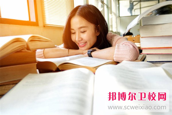 2023青島排名前二的公辦助產(chǎn)護理學(xué)校名單