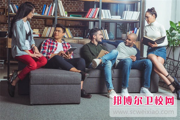 2023江門(mén)排名前二的公辦助產(chǎn)護理學(xué)校名單