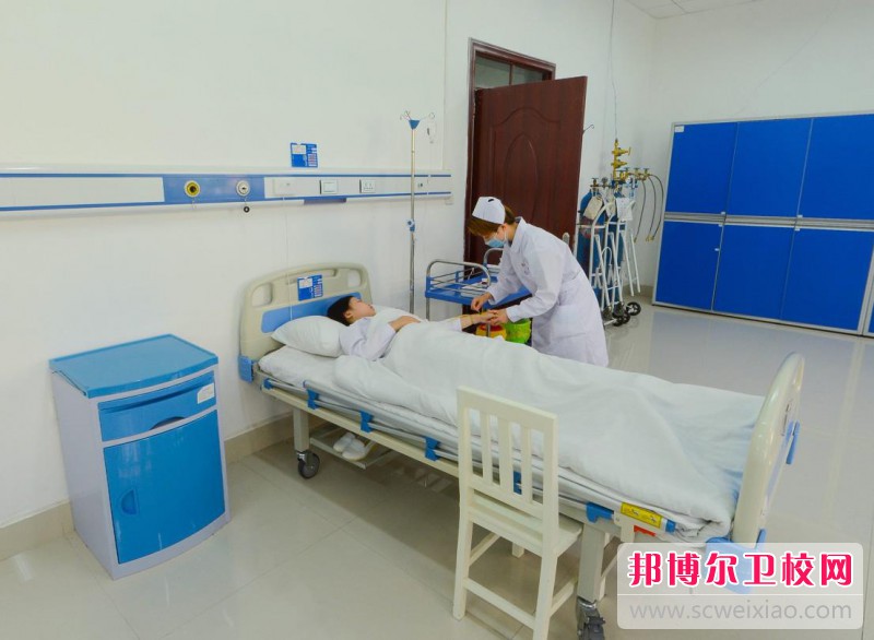 陜西2024年適合女生的護理學(xué)校