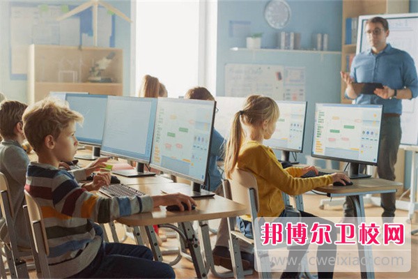 2024鄭州排名前四的衛生學(xué)校名單