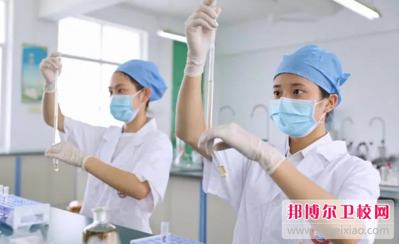 湖南2024年女生讀護理學(xué)?？刹豢梢? width=