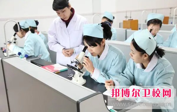 湖南2024年護理學(xué)校就業(yè)形勢怎么樣